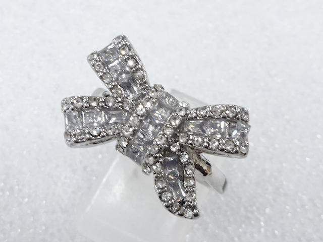 Japanese Kimono / Antique Accessories Metal